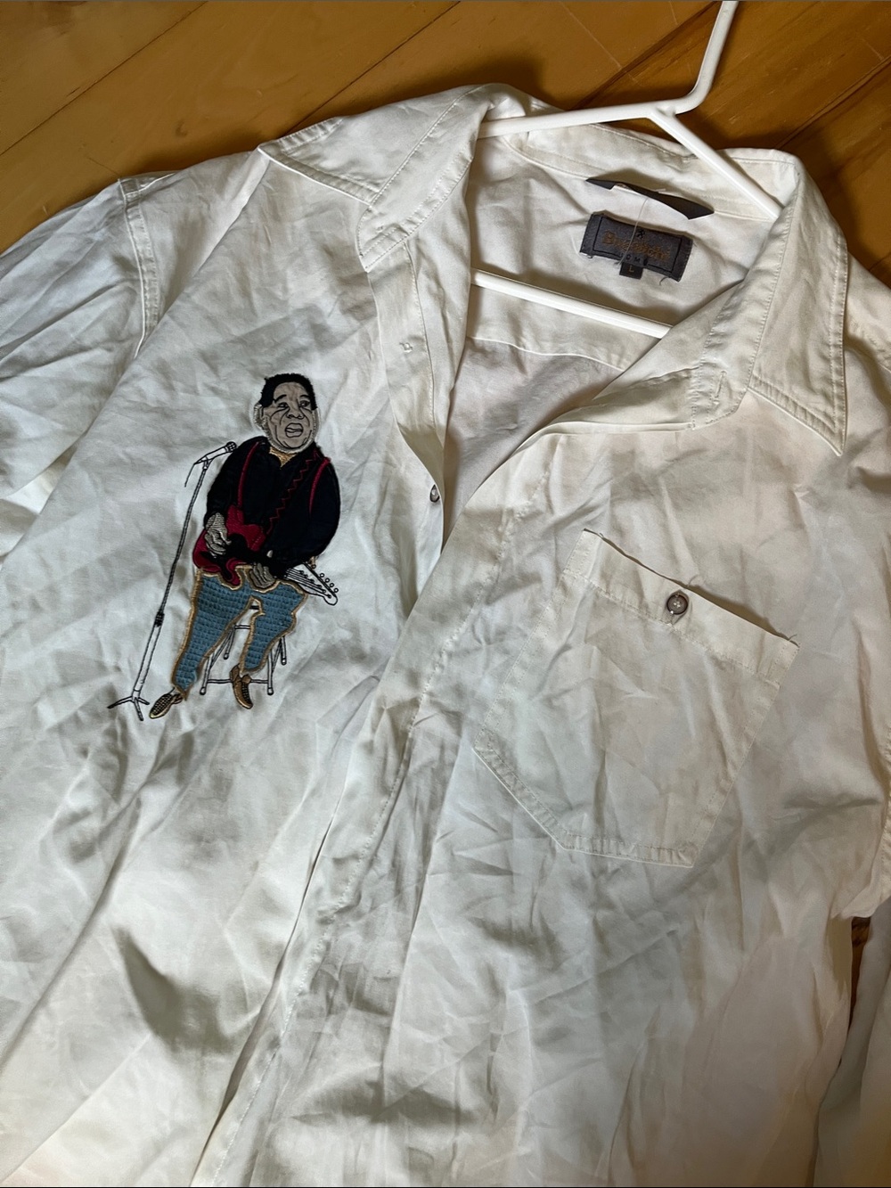 Bugatchi Cream Button-Down Shirt with Embroidered Musician Motif